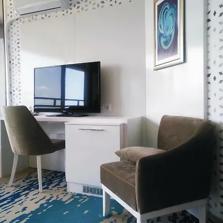 Hotel Europe & Casino