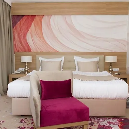 Europe & Casino מלון 4*