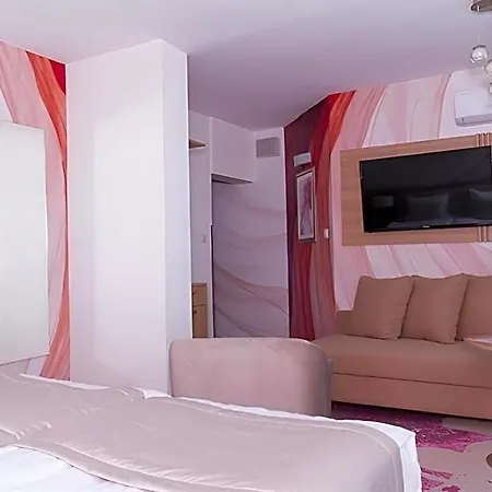 Europe Hotel&casino 4*