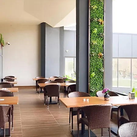 Europe & Casino Otel 4*