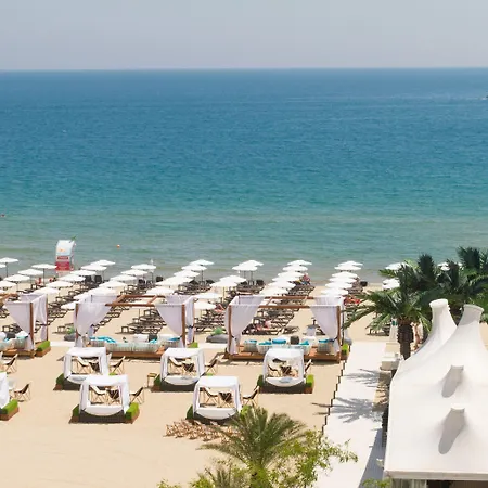 Europe & Casino Hotell 4*