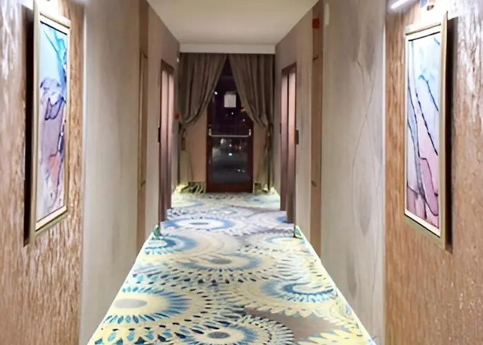 Europe & Casino מלון